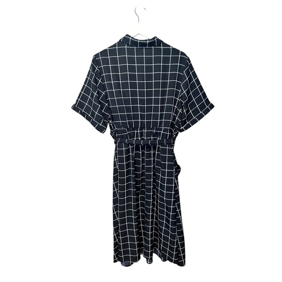 BloomChic Black & White Windowpane Grid Shirt Dress – Size 14/16 - Picture 2 of 5